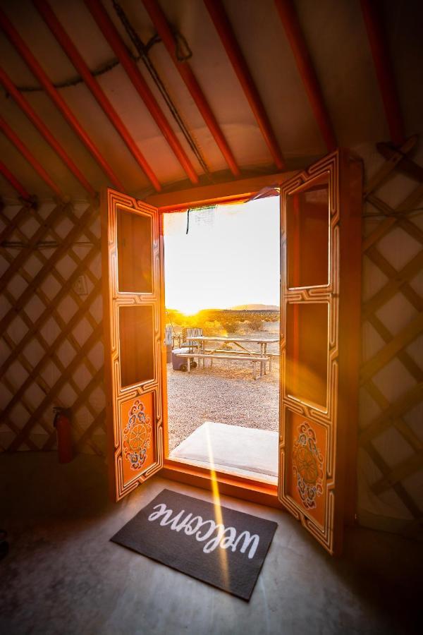 Отель 28 Palms Ranch Туэнтинайн-Палмс Экстерьер фото